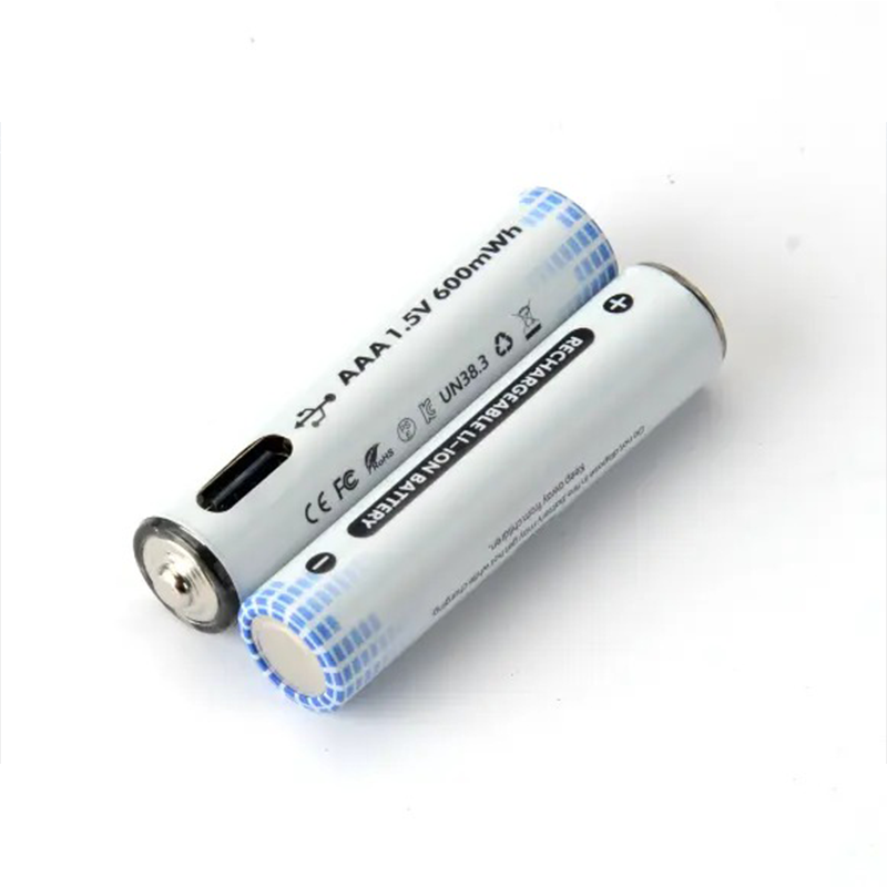 Επαναφορτιζόμενες μπαταρίες λιθίου AAA 1.5V με USB-C